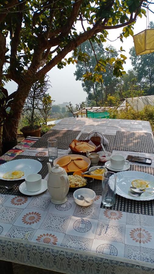 Aaravi Garden Homestay Kalimpong Bagian luar foto