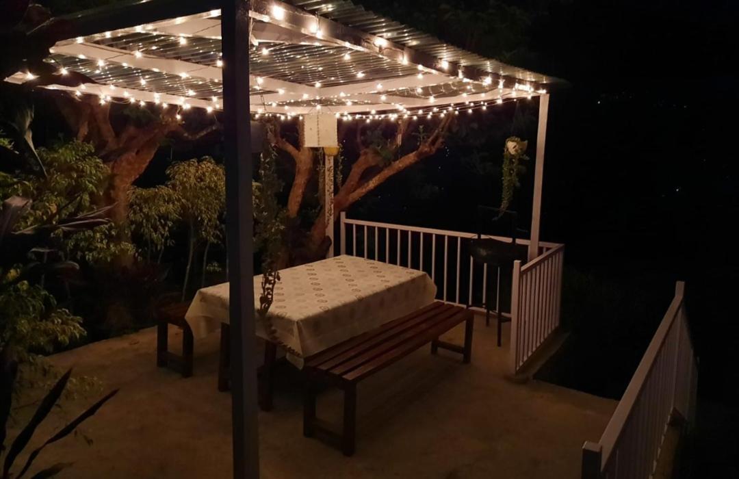 Aaravi Garden Homestay Kalimpong Bagian luar foto